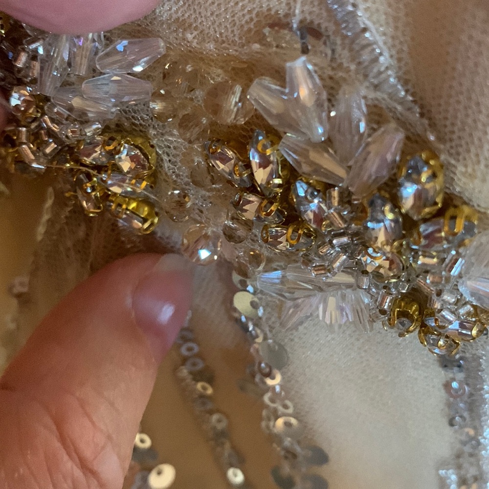 MAC DUGGAL
Long Sleeve Gown with Silver Sequin - Picture 8 of 17